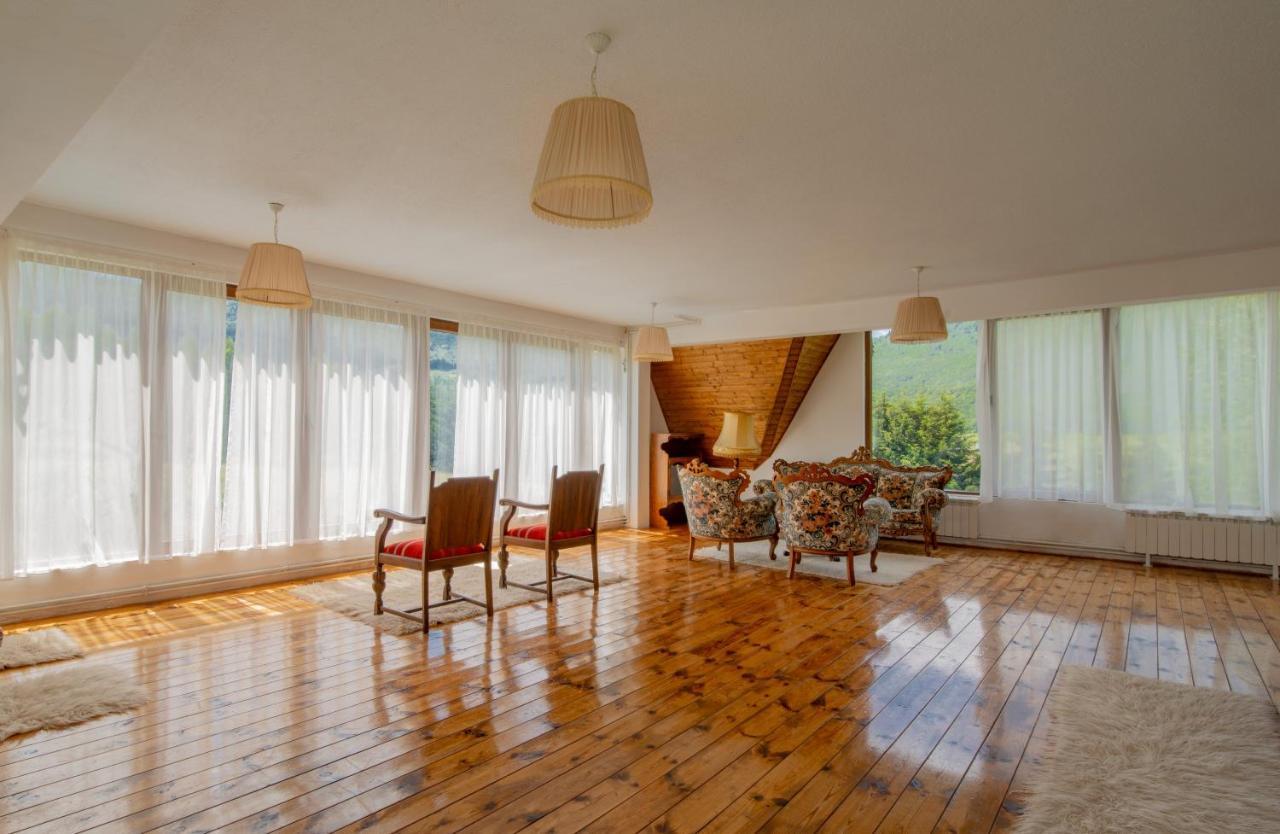 Etno Selo Montenegro Hotel Pluzine Bagian luar foto