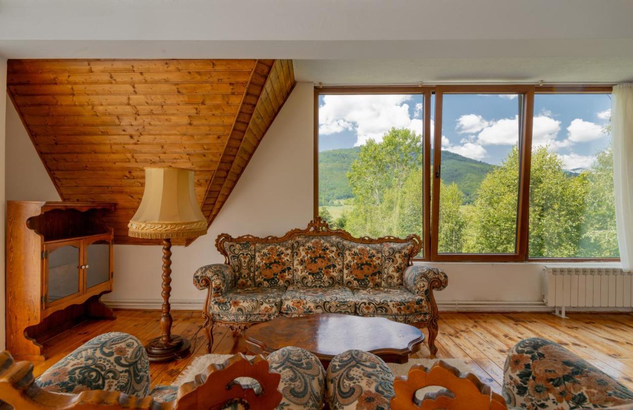 Etno Selo Montenegro Hotel Pluzine Bagian luar foto