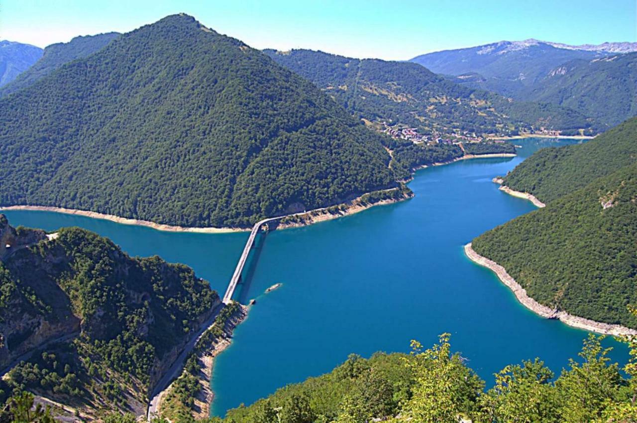 Etno Selo Montenegro Hotel Pluzine Bagian luar foto